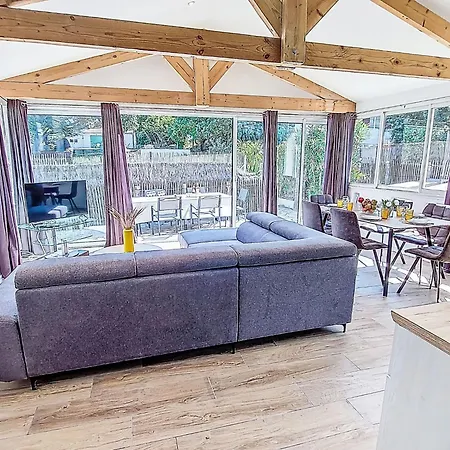 Feriehus Les Cariatides 5 By Interhome